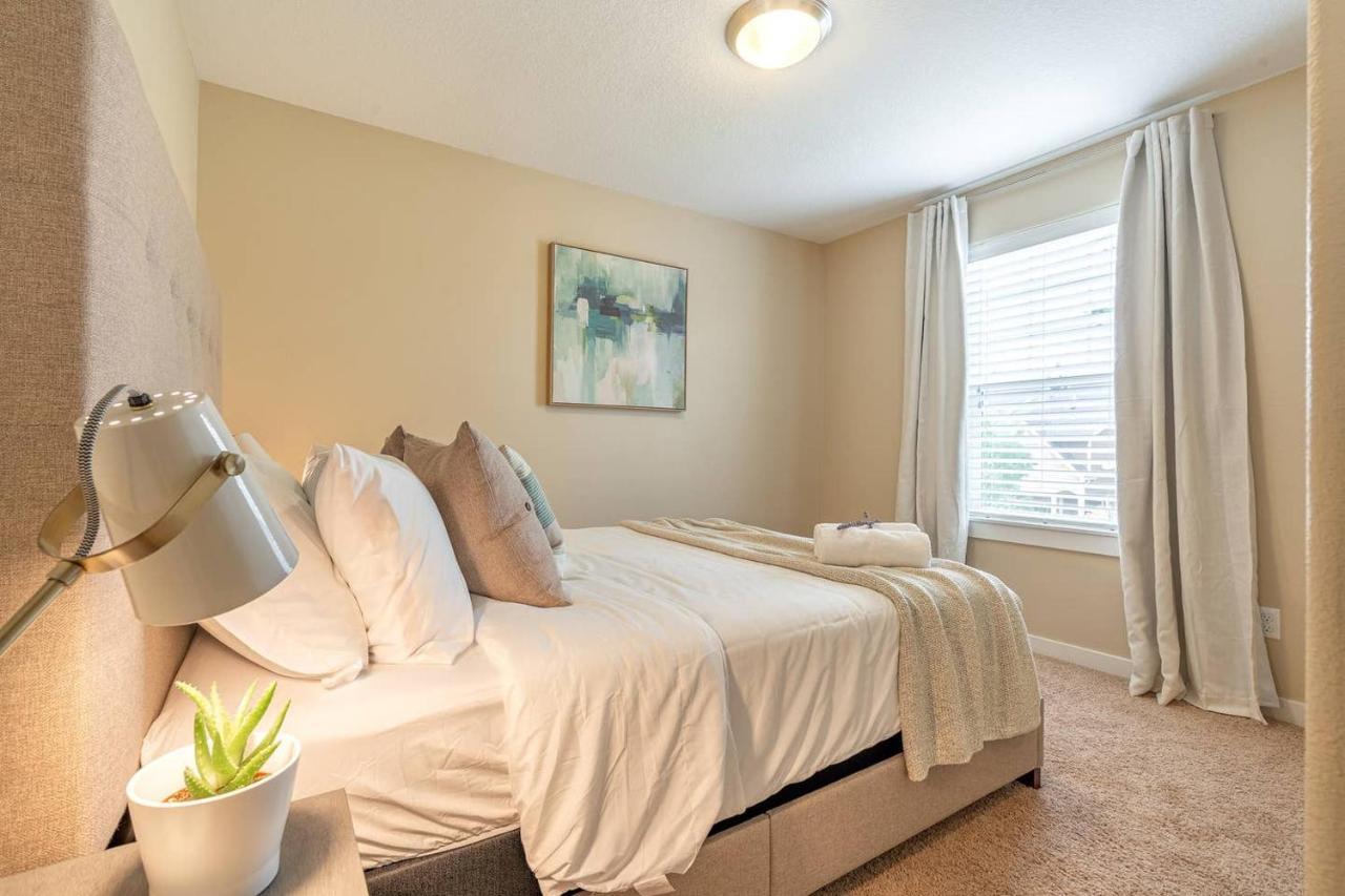 Modern Home, Four Bedrooms, King Beds Tigard Exterior foto